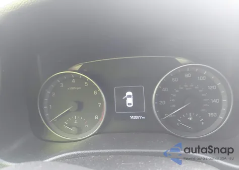 2017 Hyundai Elantra Se из США, поврежденный, VIN KMHD84LFXHU154765